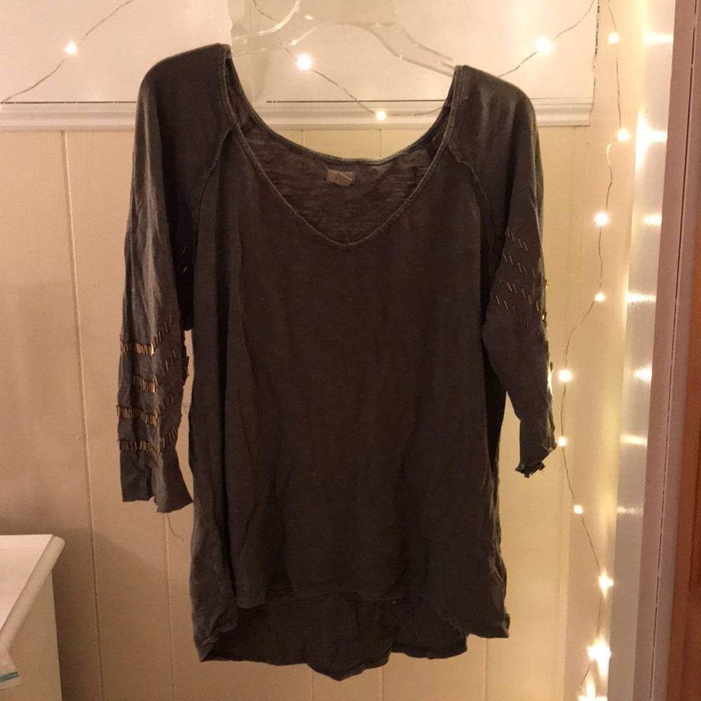 Urban outfitters t shirt